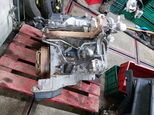1100A261 MITSUBISHI Коленвал купить в Ужгород