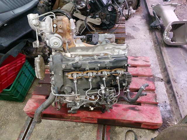1100A261 MITSUBISHI Коленвал купить в Киев