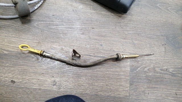 Масляный щуп 1114000Q3E NISSAN