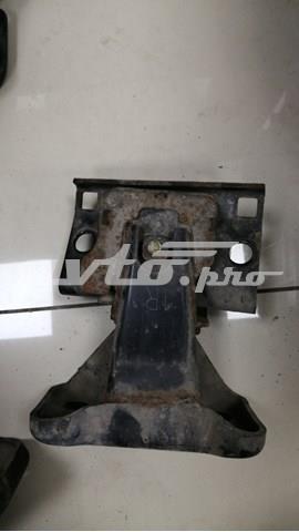 Кронштейн подушки (опоры) двигателя, правой 112321LA0A NISSAN