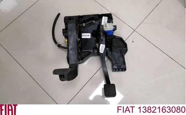 Педаль тормоза 1382163080 Fiat/Alfa/Lancia