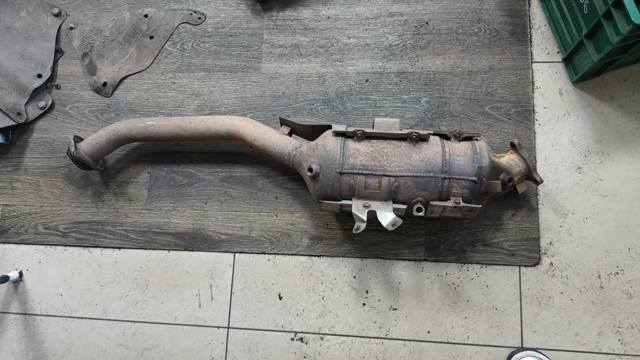 Каталитический нейтрализатор отработавших газов 1584A906 MITSUBISHI