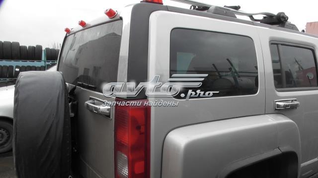 Hummer h3 стекло кузова (багажного отсека) правое 15905575