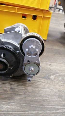 1662036011 TOYOTA Натяжитель приводного ремня купить в Черновцы