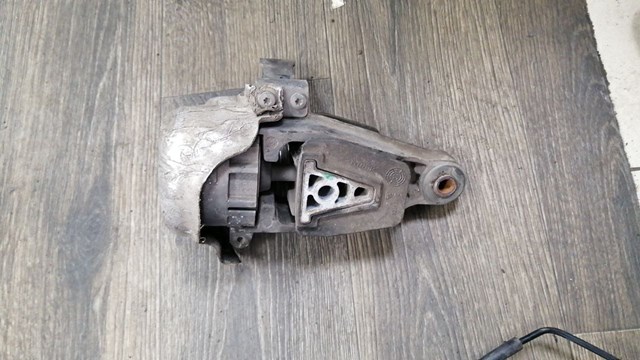 Задняя опора двигателя 180676 PEUGEOT