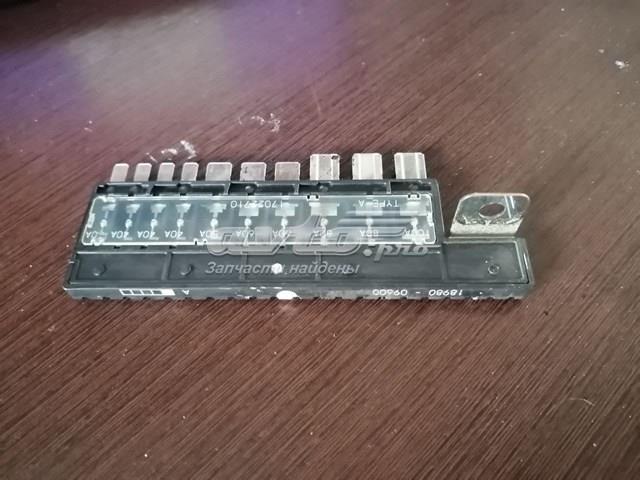 Панель предохранителей 1898009600 HYUNDAI