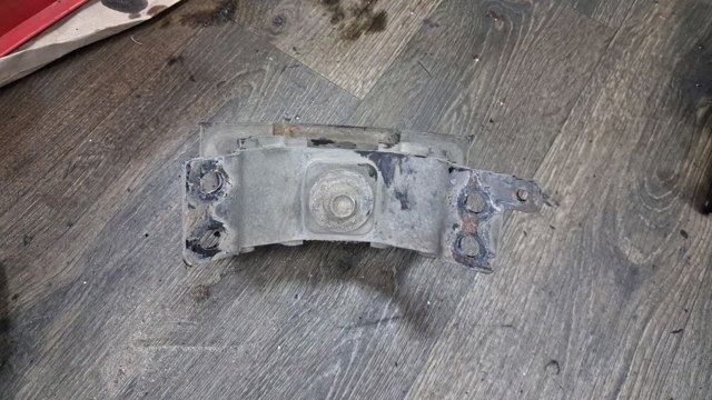 FORD 2204725 в наличии Днепр