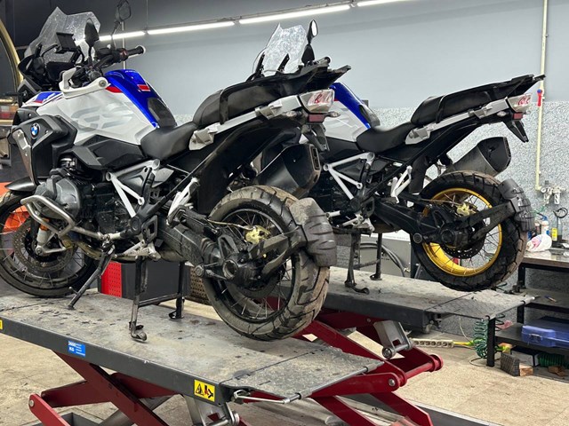 23008567244 BMW купить в Запорожье
