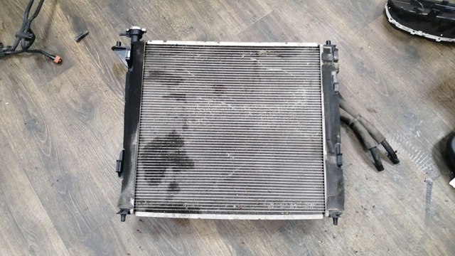 Радиатор Hyundai Santa Fe 3