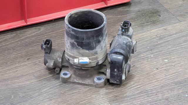 Блок дроссельной заслонки 2610030080 TOYOTA