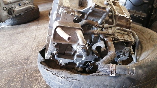 Радиатор охлаждения, АКПП/КПП 3349048010 TOYOTA