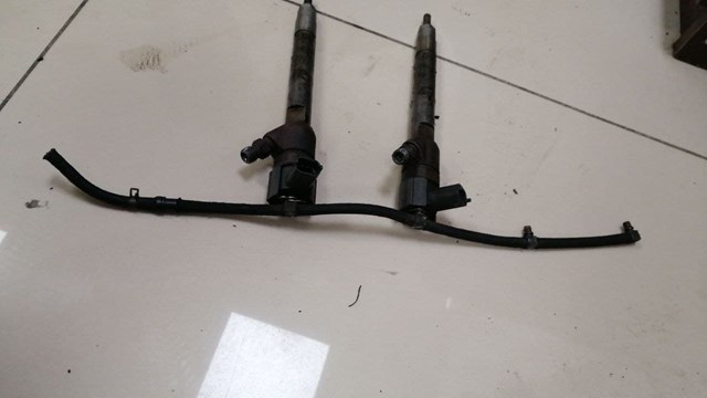 Форсунка инжектора 338002F300 HYUNDAI