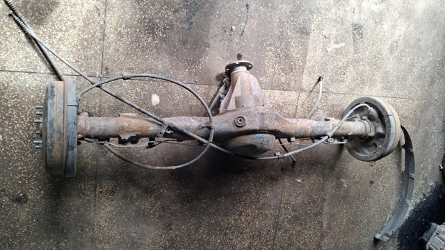 Картер среднего моста и кожух полуосевой 3711A034 MITSUBISHI