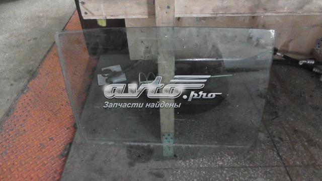 Стекло задней правой двери 3T5845206 VAG