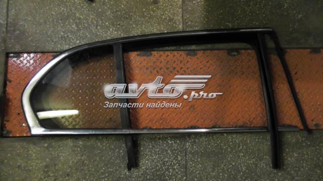 Стекло угловое двери задней 3T5845210AD VAG
