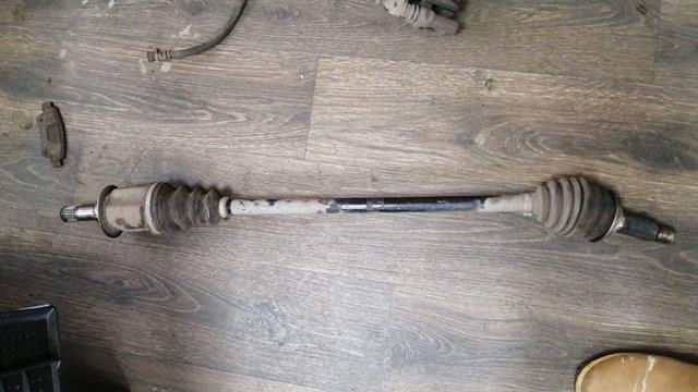 Полуось задняя, правая 42310SXSA01 HONDA