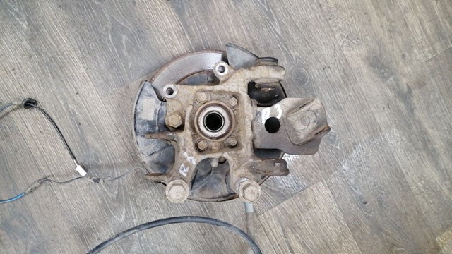 Задний тормозной диск Toyota RAV4 3