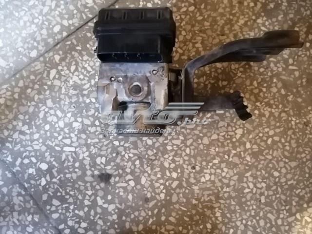 Блок управления АБС  4451042150 TOYOTA