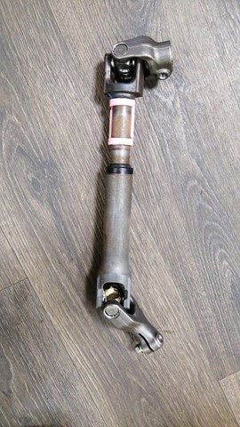 4526042110 TOYOTA Вал рулевой колонки нижний купить в Запорожье
