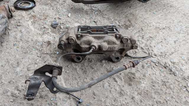 Тормозной суппорт 4773071010 TOYOTA