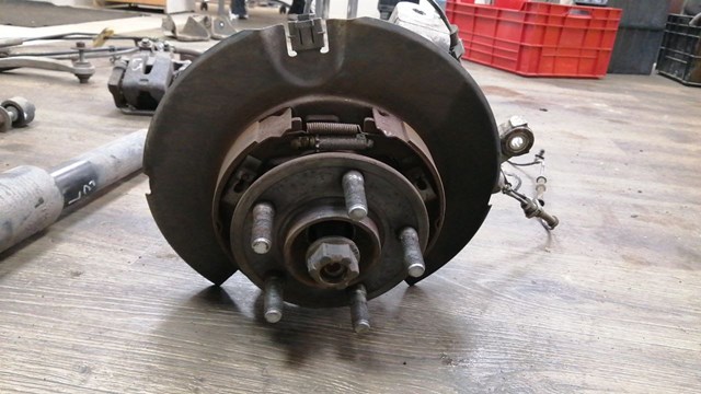 4779572AB CHRYSLER Задняя ступица купить в Украина