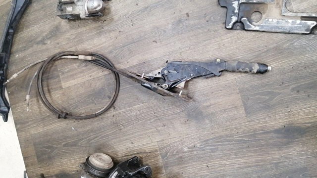 Задний трос ручника 4B0609721N VAG