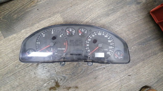 Приборная доска 4B0919860N VAG