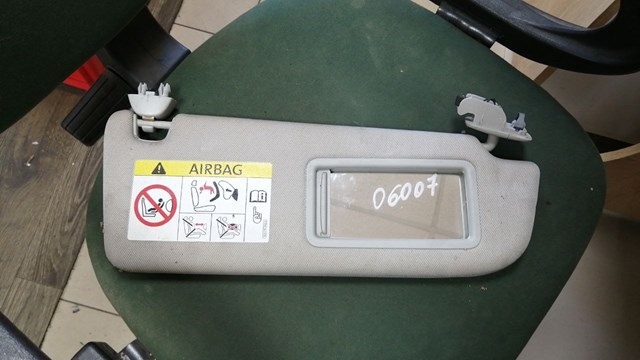 Козырек солнцезащитный автомобиля 4G1857552C VAG