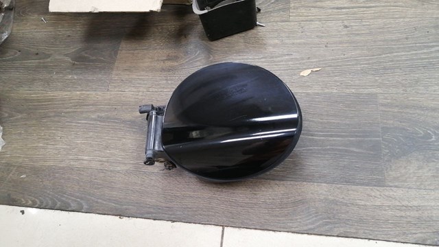 Дверка бензобака 51177270765 BMW