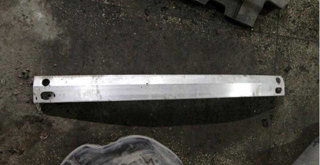 Шина бампера заднего 5217148180 TOYOTA