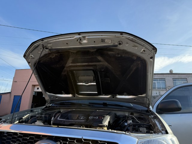 Накладка шумоизоляционная капота 533410K020 TOYOTA