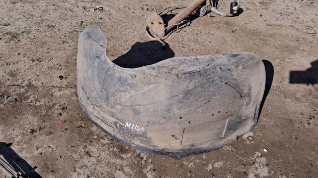 Левый передний подкрылок переднего крыла  5370A277 MITSUBISHI