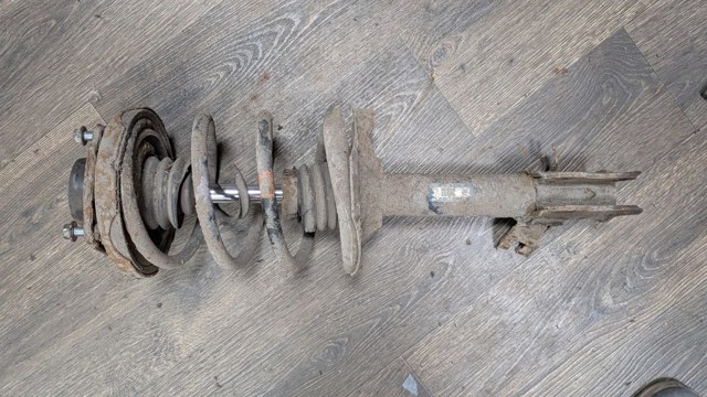 Опора передней стойки 543208H310 NISSAN