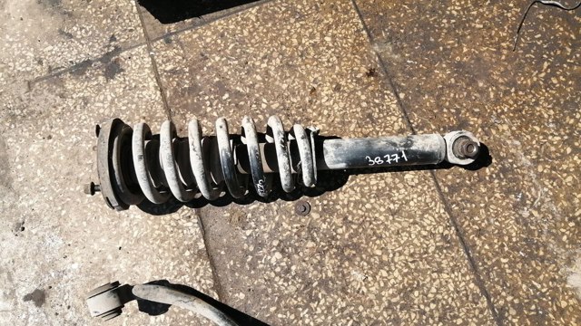 Амортизатор подвески передний правый 546403E032 HYUNDAI