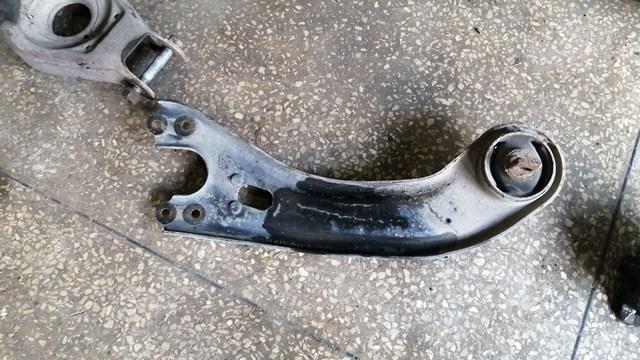 Рычаг/тяга задней подвески продольный нижний, правый 552803S000 HYUNDAI