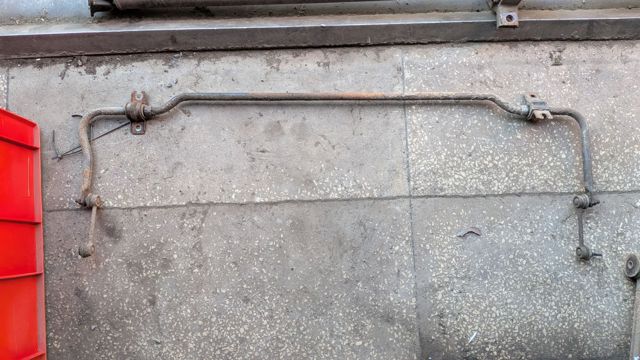 Стабилизатор задней подвески 562308H510 NISSAN