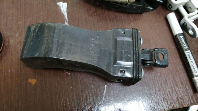 Ограничитель двери, задний 565839249 VAG