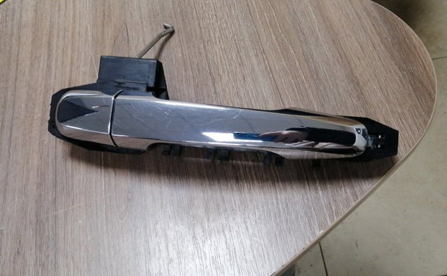 Ручка передней двери, наружная 5716A587 MITSUBISHI