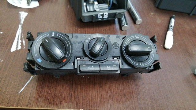 Механизм управления кондиционером 5JA820045 VAG