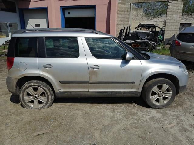 Стекло заднее правое 5L0845206B VAG
