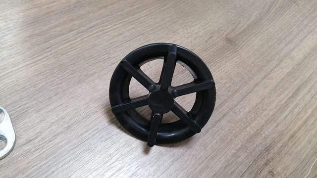 Кронштейн запасного колеса 628503X000 HYUNDAI