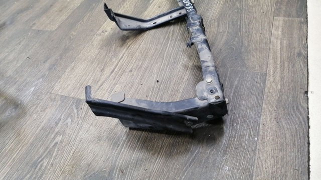6400G178 Кронштейн бампера переднего правый купить Чернигов