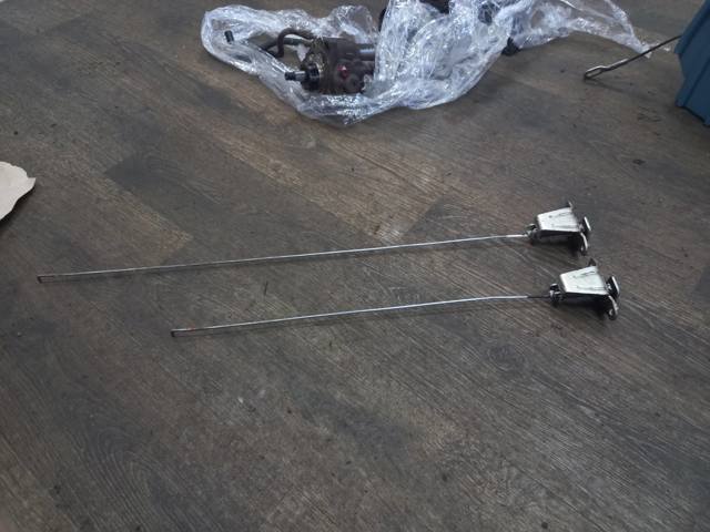 Замок борта заднего правый 6730A098 MITSUBISHI
