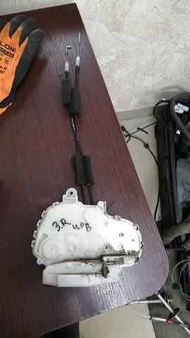 Замок задней двери, правой 72610SWAG02 HONDA