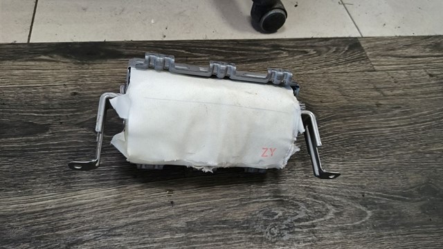 Подушка безопасности боковая 7396042051 TOYOTA