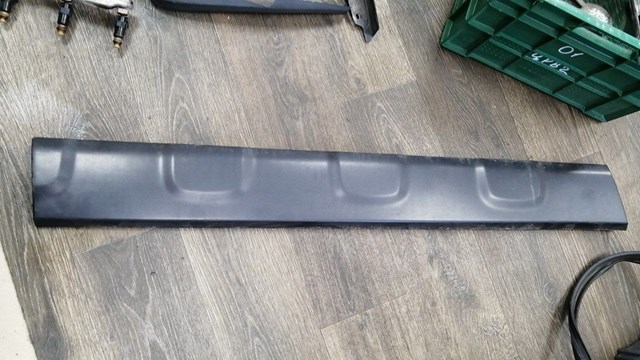 Накладка двери передней левой 75332SWWE01 HONDA