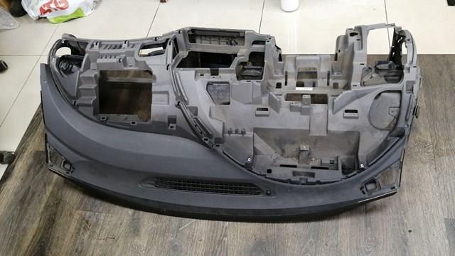 Передняя панель 77100SNAK10ZE HONDA