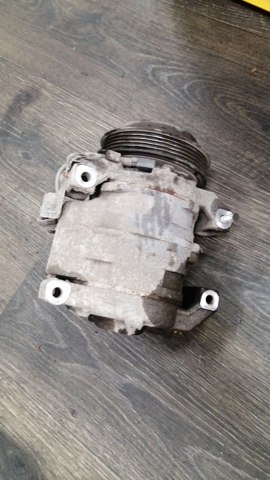 Компрессор климатической установки 7813A725 MITSUBISHI