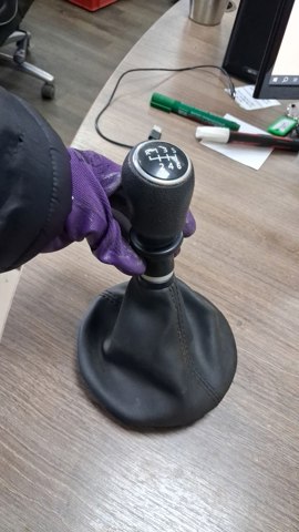 Ручка рычага коробки передач 7H0711113BFEU VAG