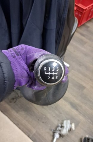 VAG 7H0711113BFEU Ручка КПП в наличии Кривой Рог